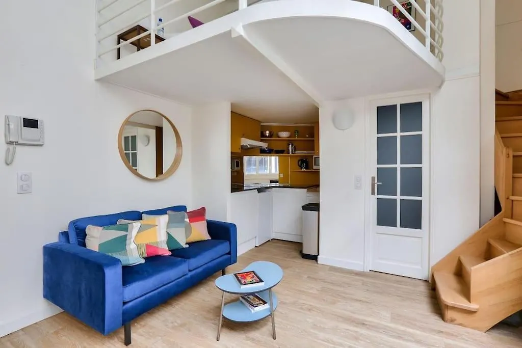 Mini-Loft De Charme Au Coeur De Paris Apartment