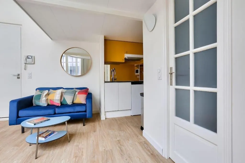 Mini-Loft De Charme Au Coeur De Paris Apartment