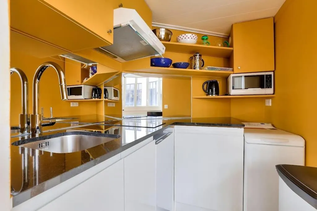 Mini-Loft De Charme Au Coeur De Paris Apartment