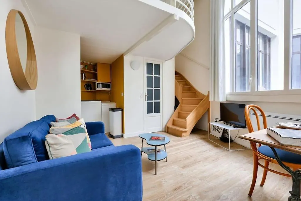 Mini-Loft De Charme Au Coeur De Paris Apartment